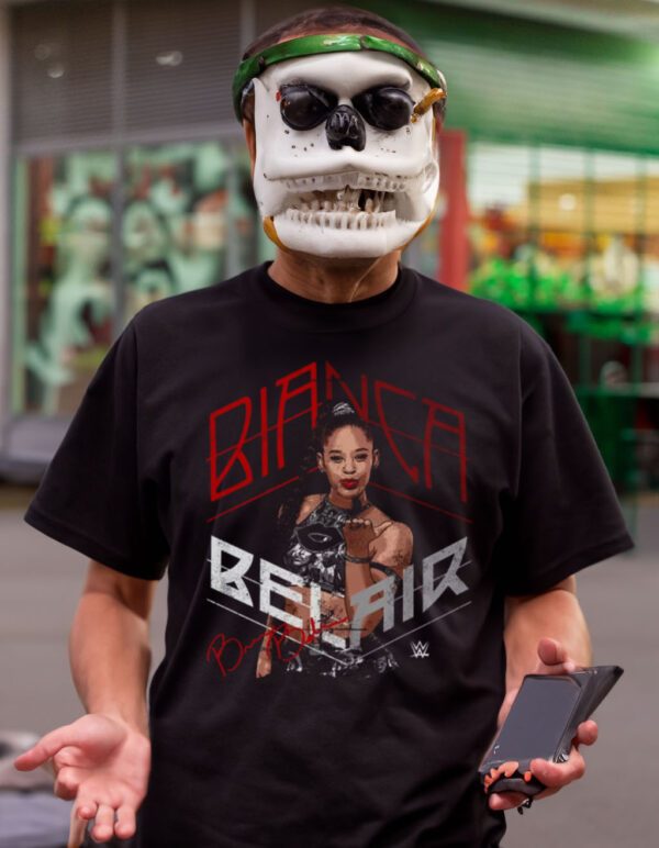 Bianca Belair Kiss Tee Shirt