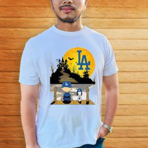 Snoopy Charlie Brown Sit Under Moon Los Angeles Dodgers Halloween T-ShirtS