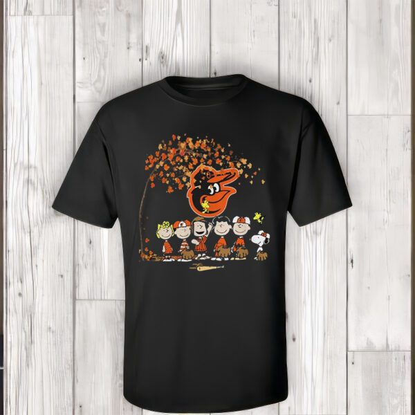 The Peanuts Just A Girl Who Loves Fall Orioles ShirtT