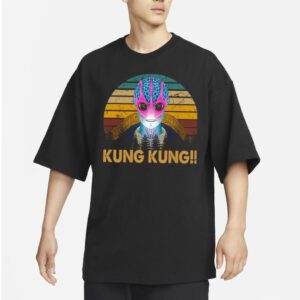 Vintage Kung Kung Resident Alien Design shirt