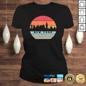 ClassicLadies Funny New York Souvenir Shirt Retro Style USA Skyline TShirt