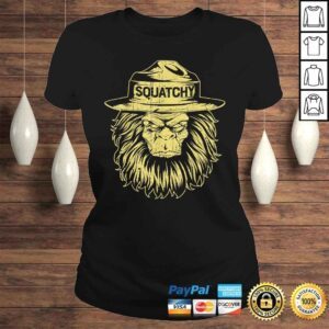 ClassicLadies Squatchy Bigfoot Sasquatch Hat Shirts Smokey Vintage Bear TShirt