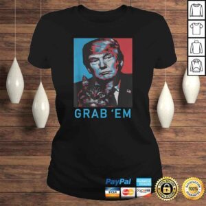 ClassicLadies Trump Cat Grab Em Vintage Retro Trump Gift TShirt