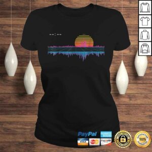 ClassicLadies outrun synthwave vaporwave retro sunset aesthetic VNeck TShirt