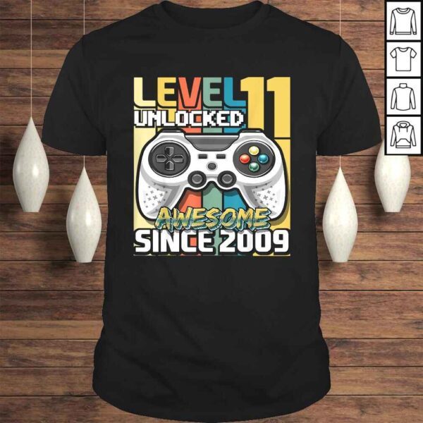 Level 11 Unlocked Awesome 2009 Video Game 11th Birthday V-Neck T-Shirt