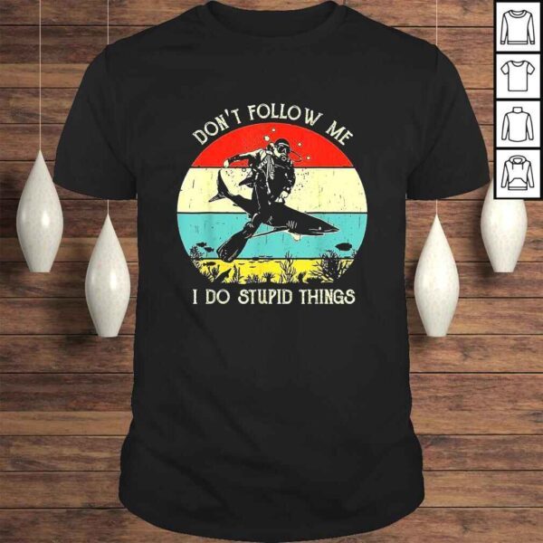 Official Don't Follow Me I Do Stupid Things Scuba Retro Vintage V-Neck T-Shirt