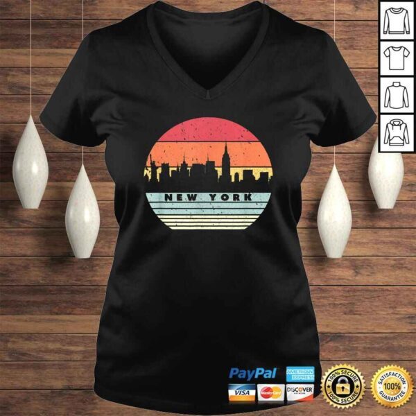 Funny New York Souvenir Shirt. Retro Style USA Skyline TShirt - Image 2