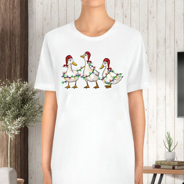 Goose Christmas Lights Farm Lover T-Shirt