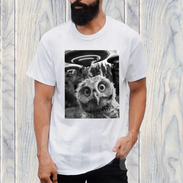 Owl Selfie with UFOs Weird T-Shirt