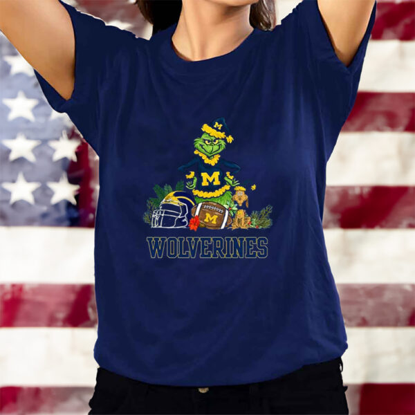 Michigan Wolverines Santa Grinch And Dog Merry Christmas Sweat T-Shirt