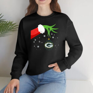 The Grinch Christmas Ornament Green Bay Packers Long Sleeve T-Shirtt