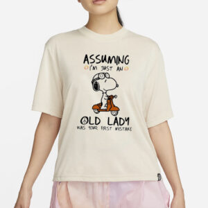 Snoopy assuming I’m just an old lady was your first mistake classic T-Shirt2