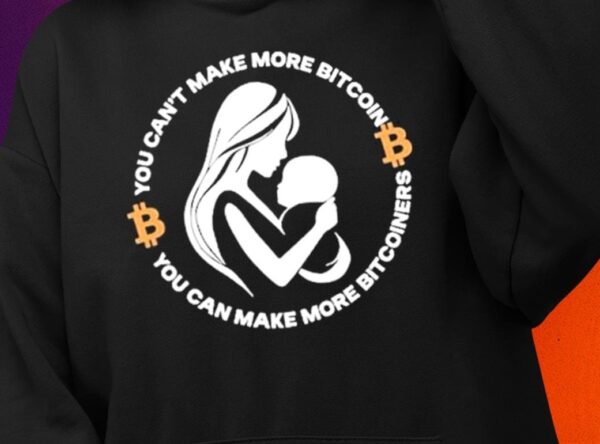 Love Is Bitcoin You Can’t Make More Bitcoin You Can Make More Bitcoiners Shirt1