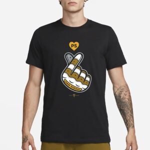 San Diego Finger Heart T-Shirt1