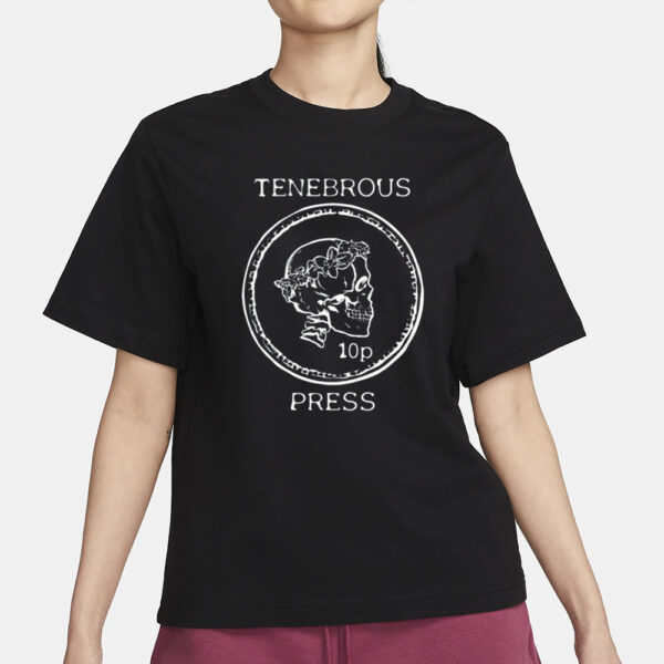 Tenebrous Press Skull & Laurel Straight Cut T-Shirt1