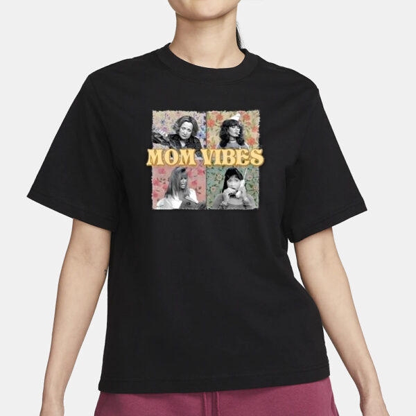 Kitty Forman Peggy Bundy 90’s Mom Vibes T-Shirt1